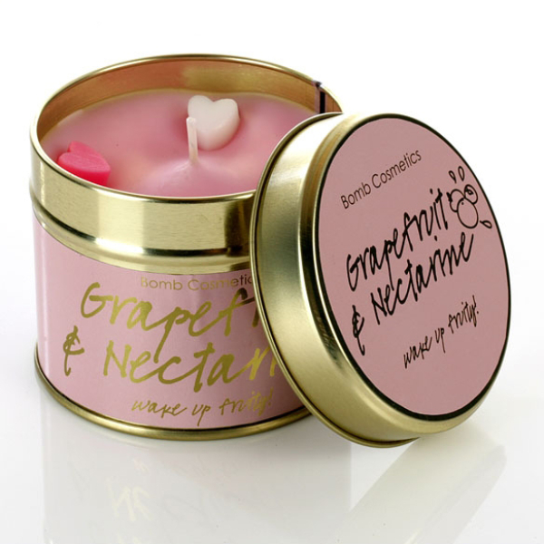 Bomb Cosmetics Handgegossene Kerzen - Grapefruit & Nectarine